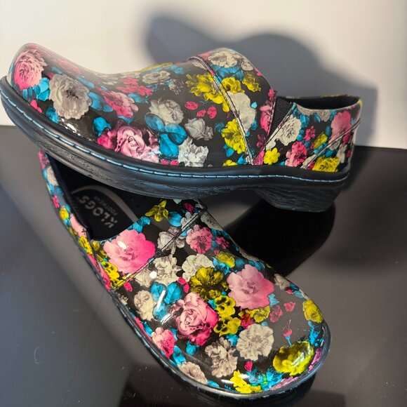 Klogs Shoes - Klogs Women's Shoes Black with Colorful Flowers Size 8M Aqua Thread Detail